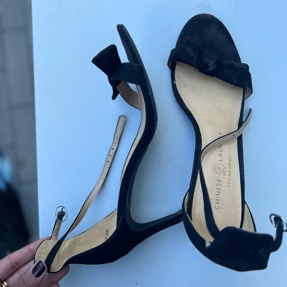 Bow tie back dress sandals, gently used. - Picture 2 of 3